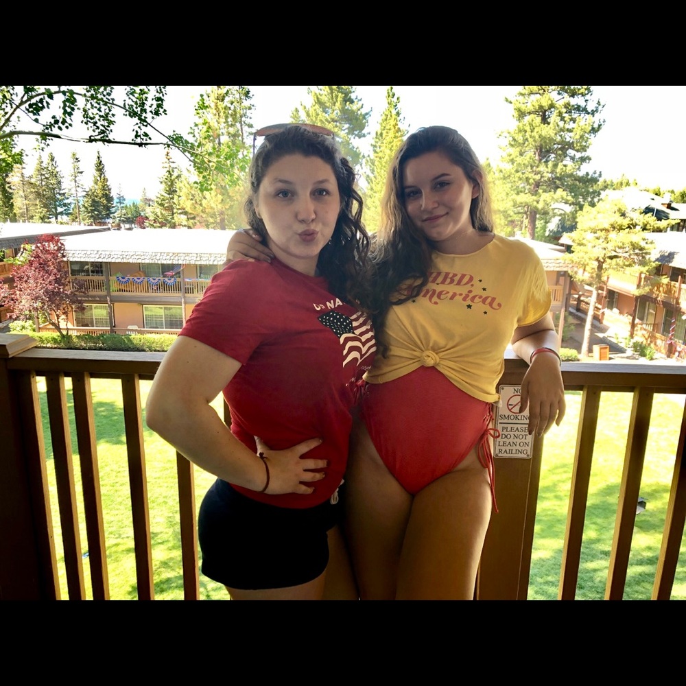 Meet your Posher, Jessica